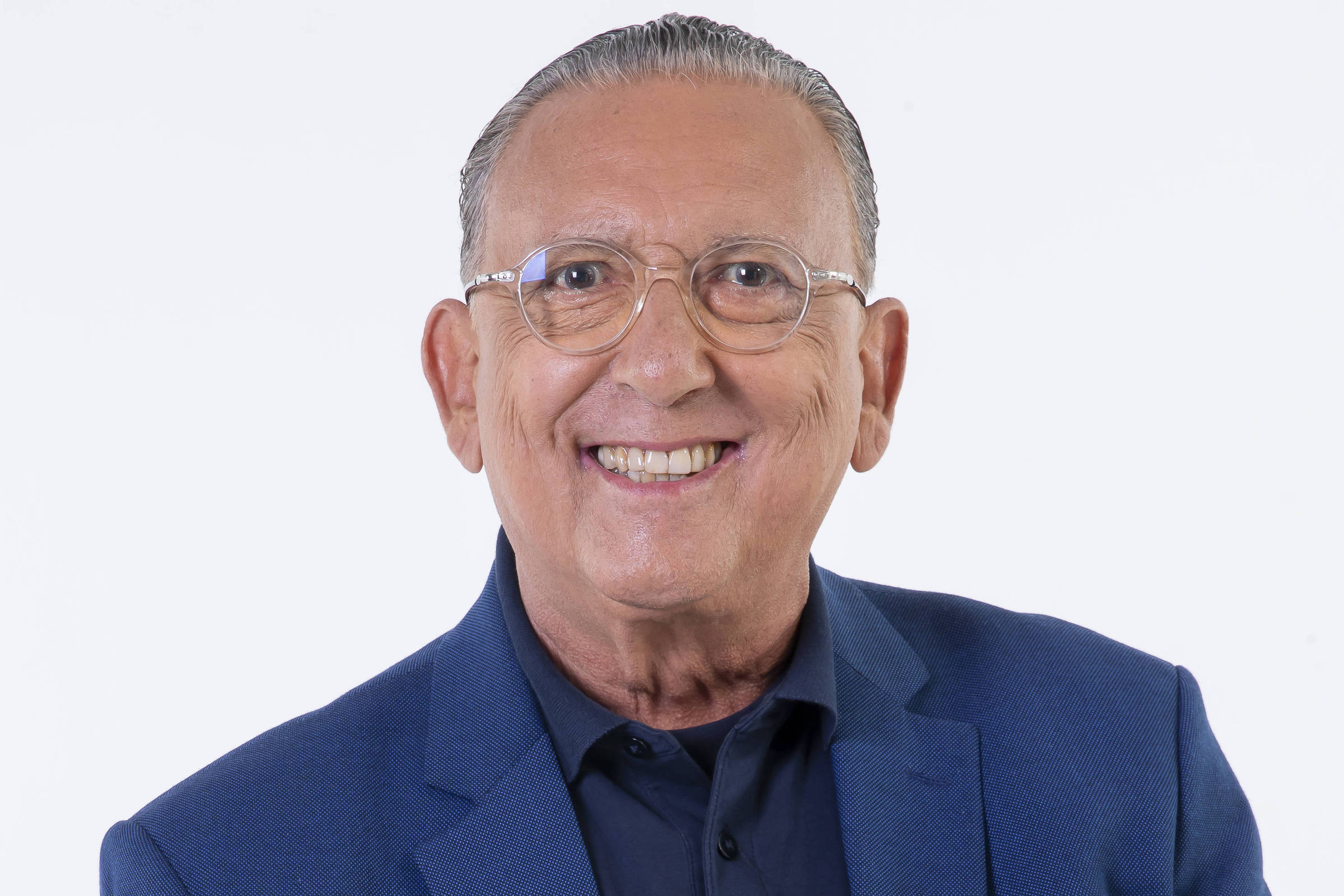 Outro Canal: Galvão diz que Copa do Mundo no SBT é despedida da narração: 'Idade não vai permitir'