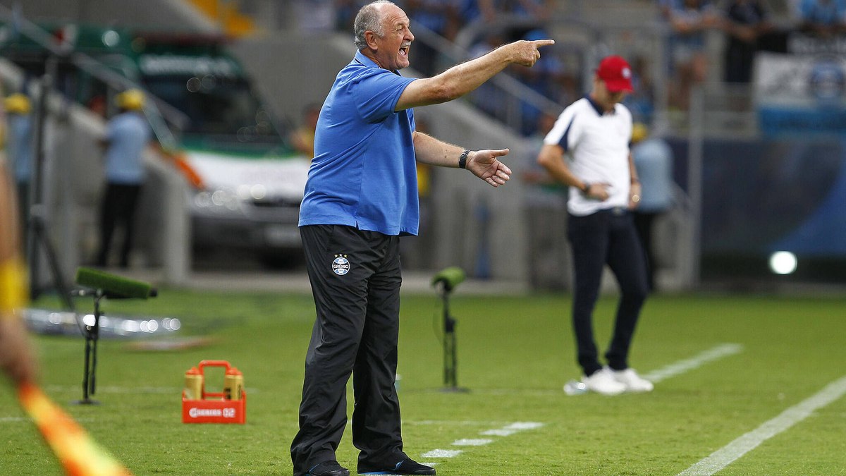 Grêmio terá campeão do mundo à frente da equipe interinamente
