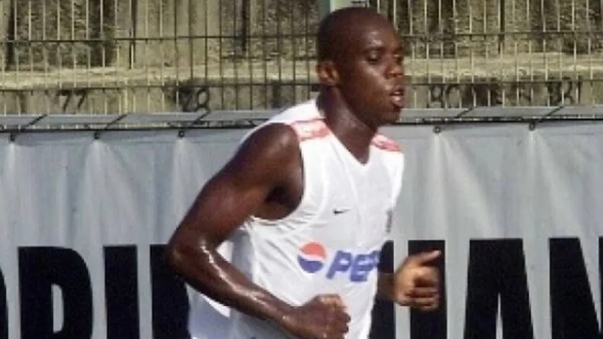 Ex-Corinthians vive nas ruas de São Paulo por vício em crack