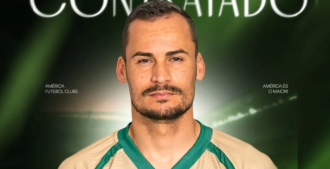 América-MG oficializa a contratação de goleiro experiente