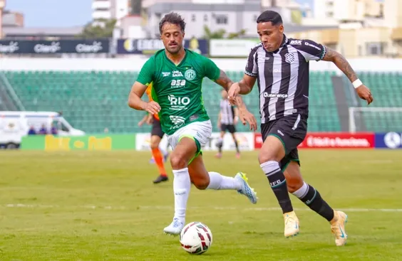 Blog do Ari: Com um a menos, Guarani arranca empate