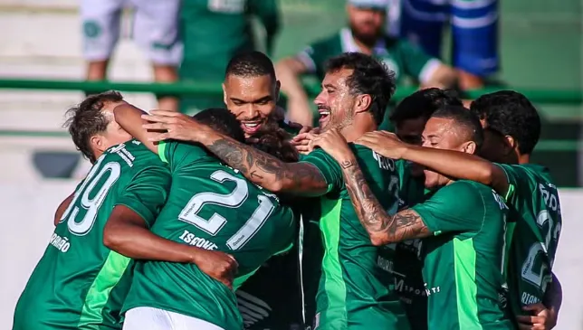 Figueirense-SC x Guarani - Liderança e chance de de G