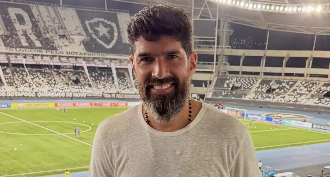 Ídolo do Botafogo é favorito para assumir o comando do Uruguai