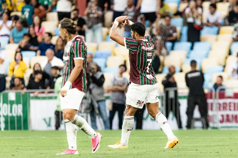 BRASILEIRÃO: Fluminense vence o Palmeiras e São Paulo empata