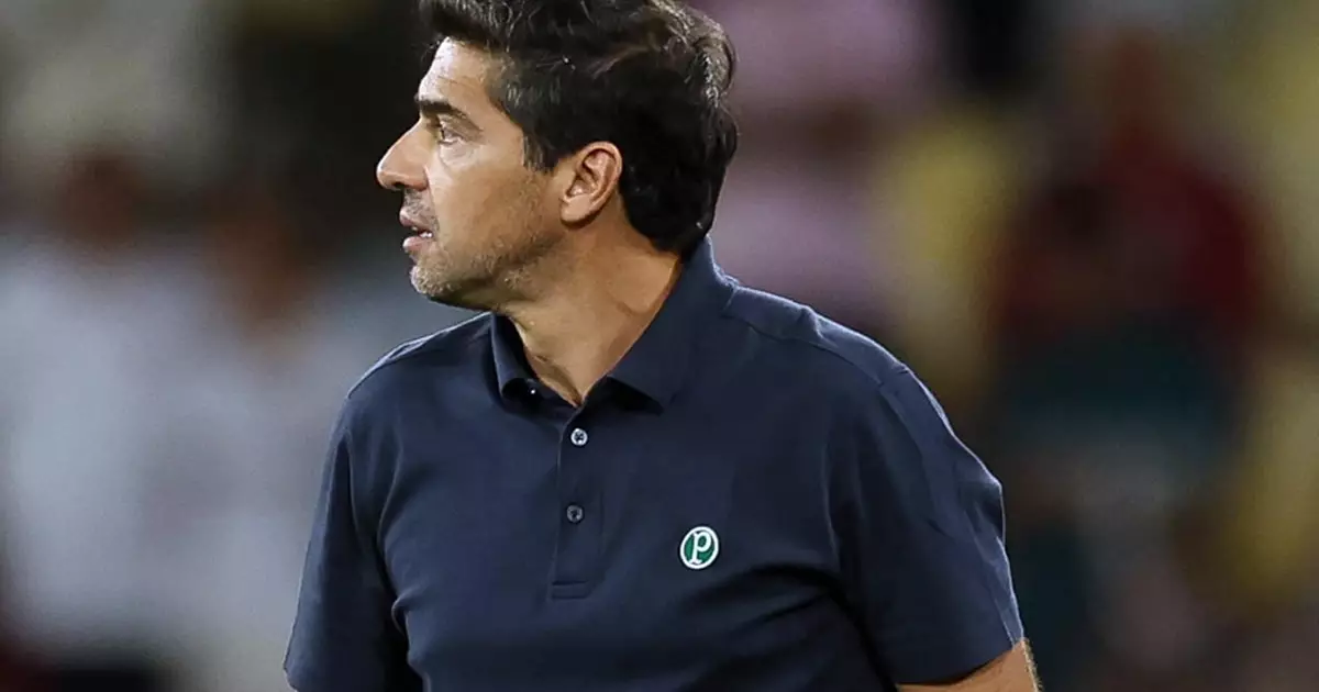 Abel desabafa sobre críticas após vitória do Palmeiras: "O futebol está doente"