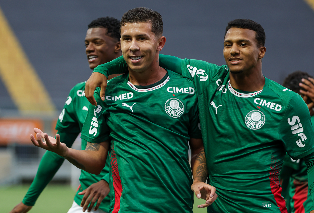 Palmeiras bate Atlético-MG em jogo de 7 gols no Brasileirão sub-17