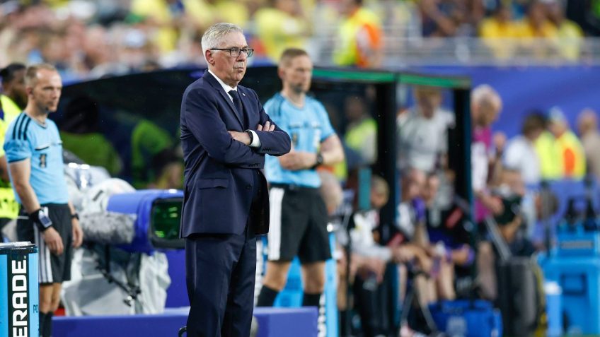 Deputado propõe dar cidadania brasileira para Carlo Ancelotti