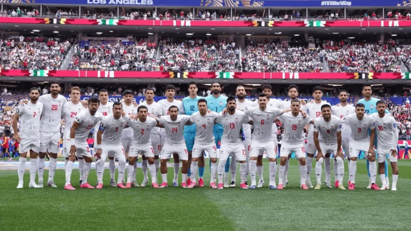 Seleção do Irã deixa mensagem de agradecimento em vestiário nos EUA