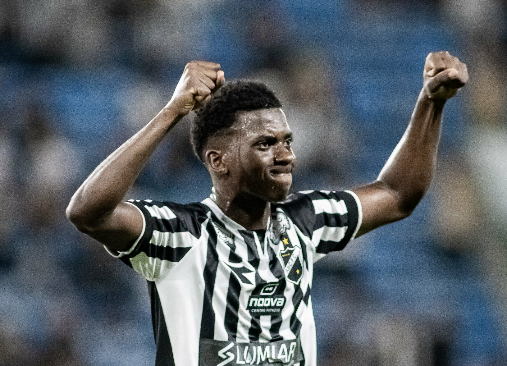 Destaque do ABC, Jhosefer não segue no clube e destino é o futebol paulista