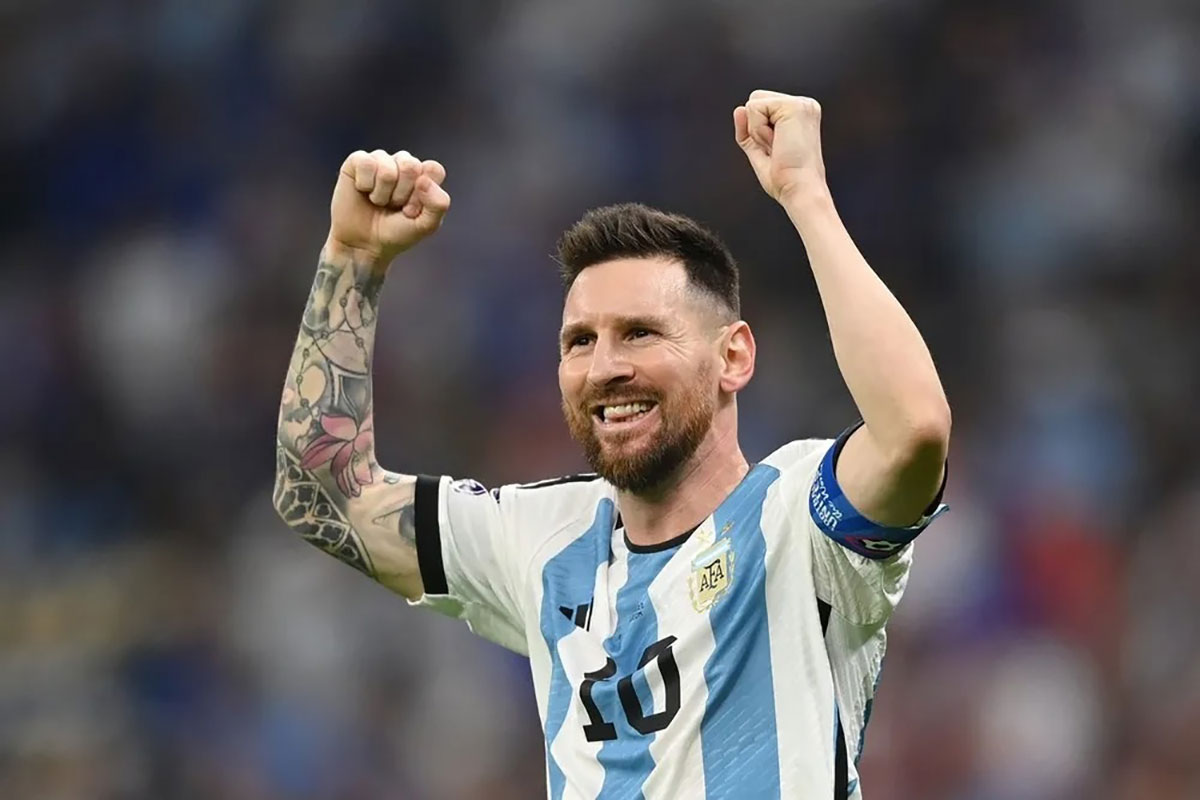Joia que deixou o Vasco cedo agora entra para a história na liga de Messi