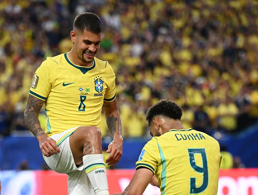 Brasil garante a liderança do grupo com vitória convincente