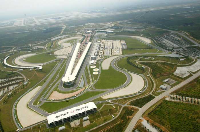 Pirelli define pneus para retorno da F1 à Malásia