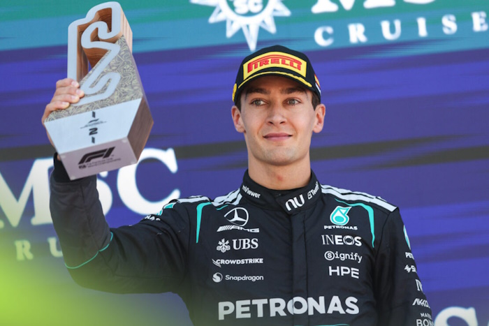 Mercedes confirma punição de motor para Russell