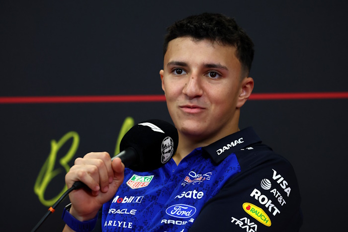 Hadjar se recupera bem e espera retornar em Monza