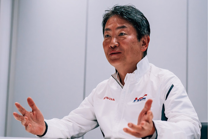 Honda mantém cautela sobre retorno do V8 à F1