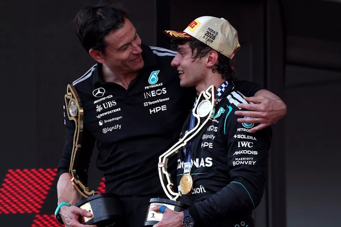 Wolff se surpreende com evolução de Antonelli em 2026
