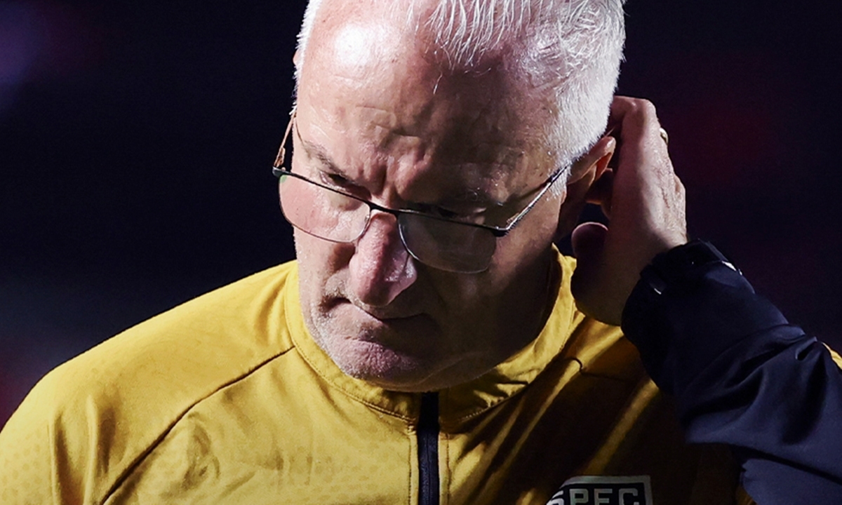 Números de Dorival no São Paulo aproximam o clube da zona de rebaixamento