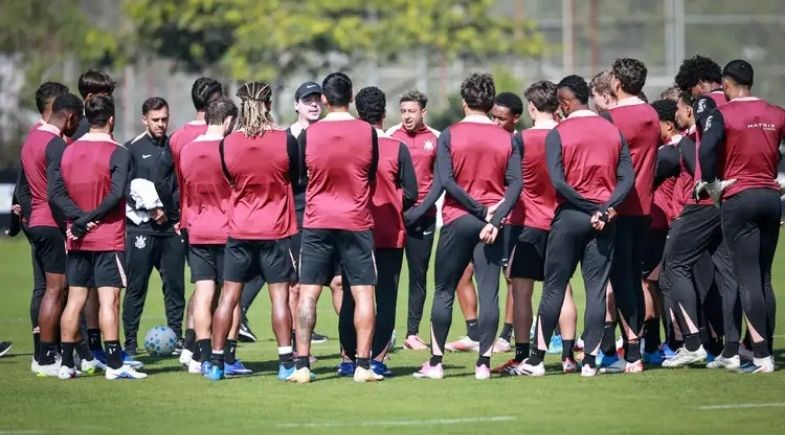 Corinthians tem problemas para clássico contra o Santos; veja quem pode ficar fora